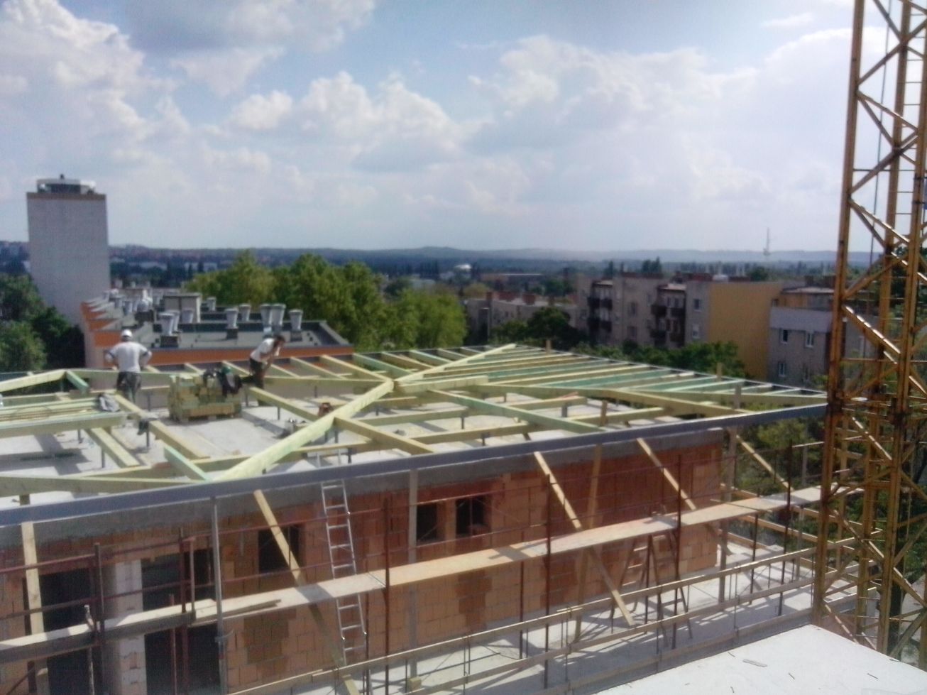 Lapostető 4